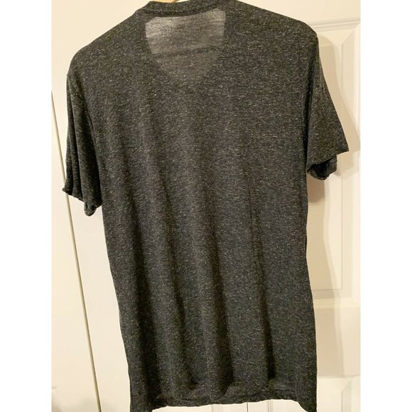 Harry Potter Men’s Sz L T-Shirt Gray Hogwarts Draco Dormiens Nunquam Titillandus - Picture 5 of 5